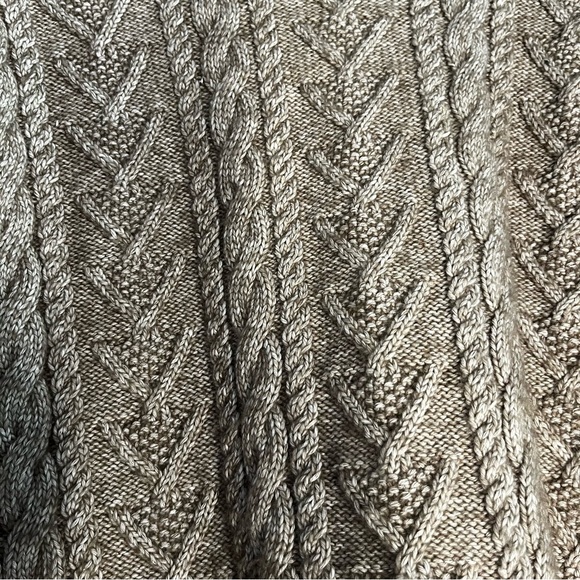 Polo Ralph Lauren Cream Cable Knit Crewneck Sweater - Picture 2 of 6